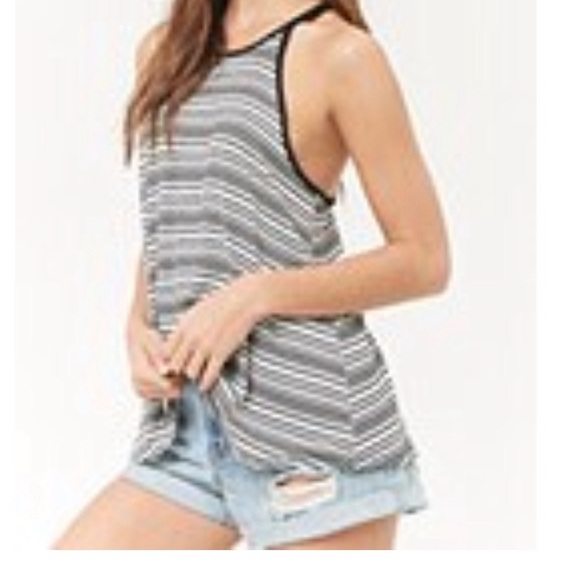 Bundle of 2 Forever 21 Tank Tops Size Small - Picture 5 of 10